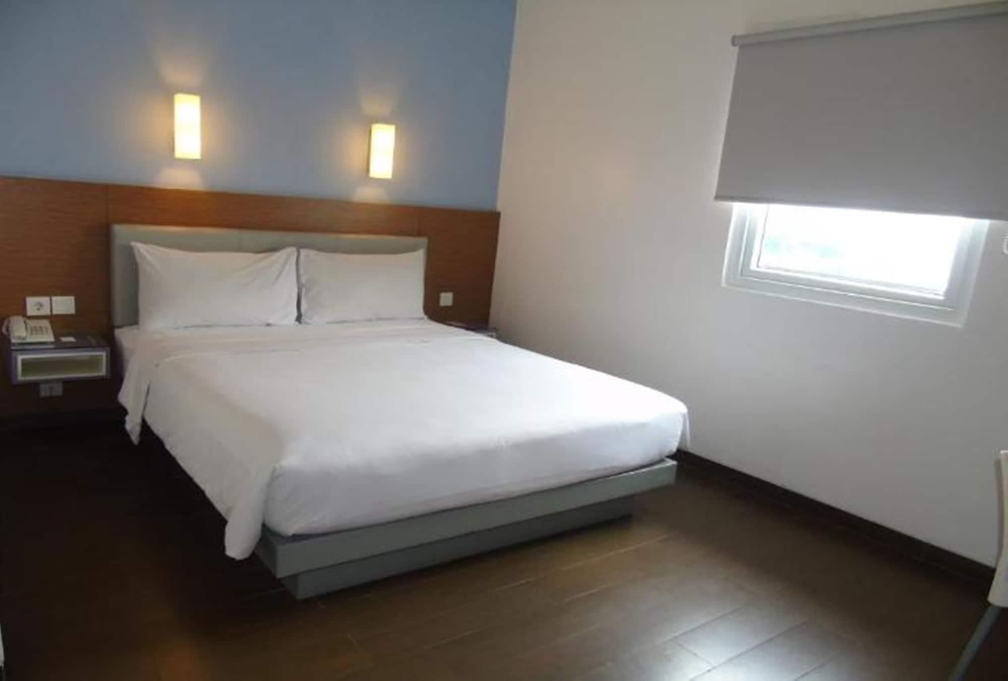 Amaris Hotel La Codefin Kemang Джакарта Екстер'єр фото