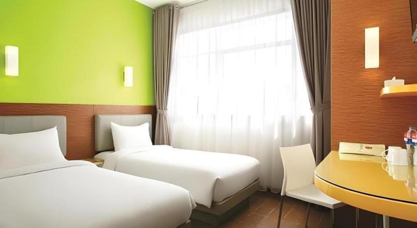 Amaris Hotel La Codefin Kemang Джакарта Екстер'єр фото