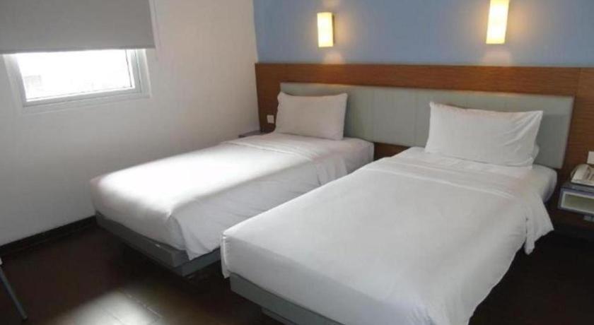 Amaris Hotel La Codefin Kemang Джакарта Екстер'єр фото